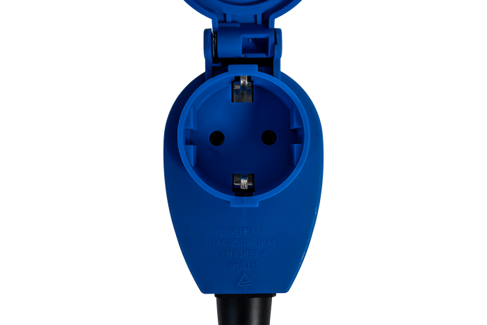 MANTES 2P+E nurga all olev CEE pistik lisapistikupesaga 16A 230V